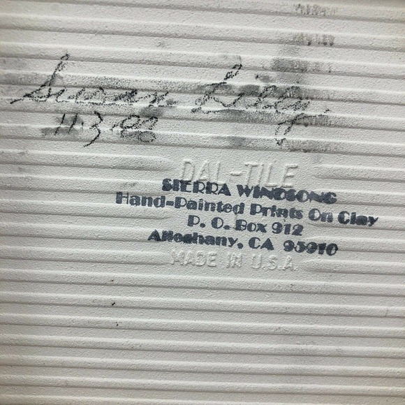 Vintage Sierra Windsong Susan Lilly Tile Cat Trivet Hand Painted & Signed 1988 - Picture 6 of 8